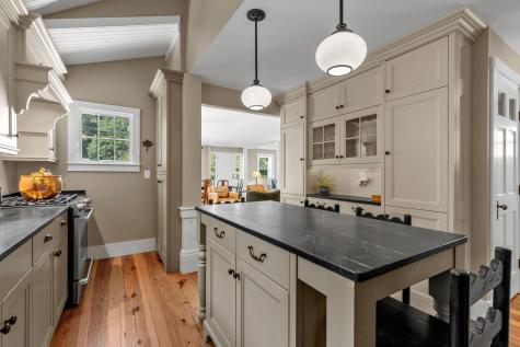 141 Bank Street Harwich Port MA 02646