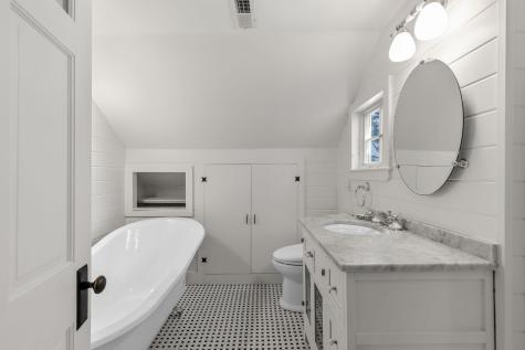 141 Bank Street Harwich Port MA 02646