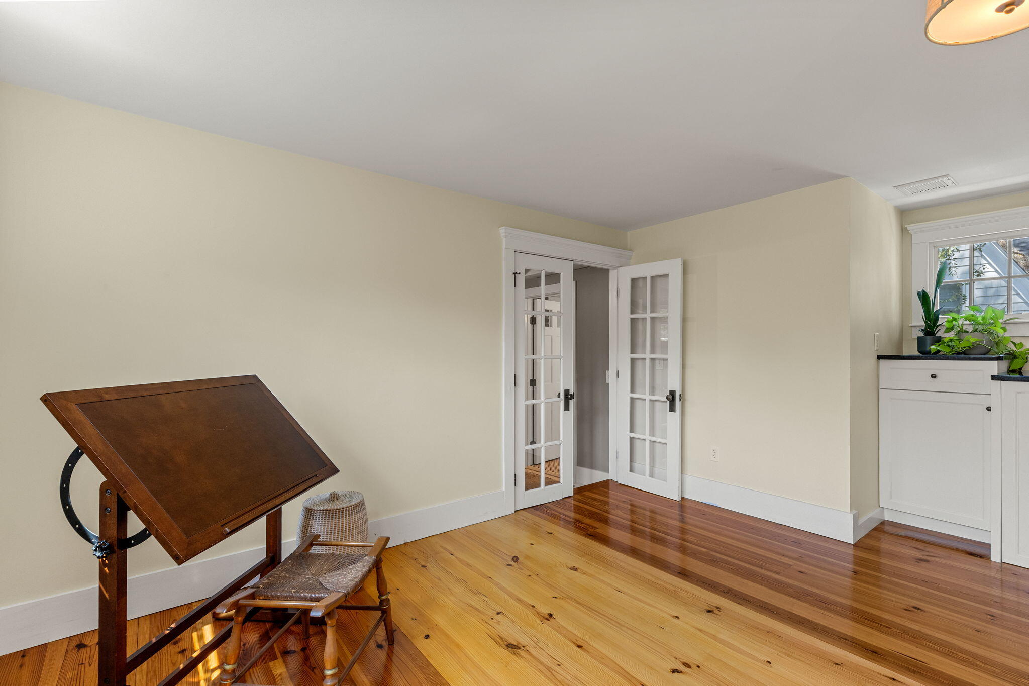 141 Bank Street Harwich Port MA 02646