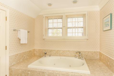 10 Sandy Shore Way Harwich MA 02645