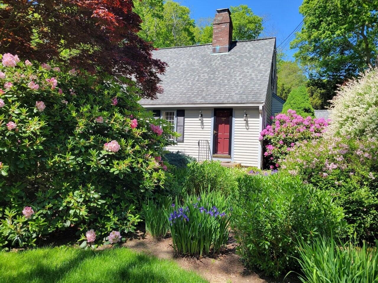 20 Pine Street Sandwich MA 02563