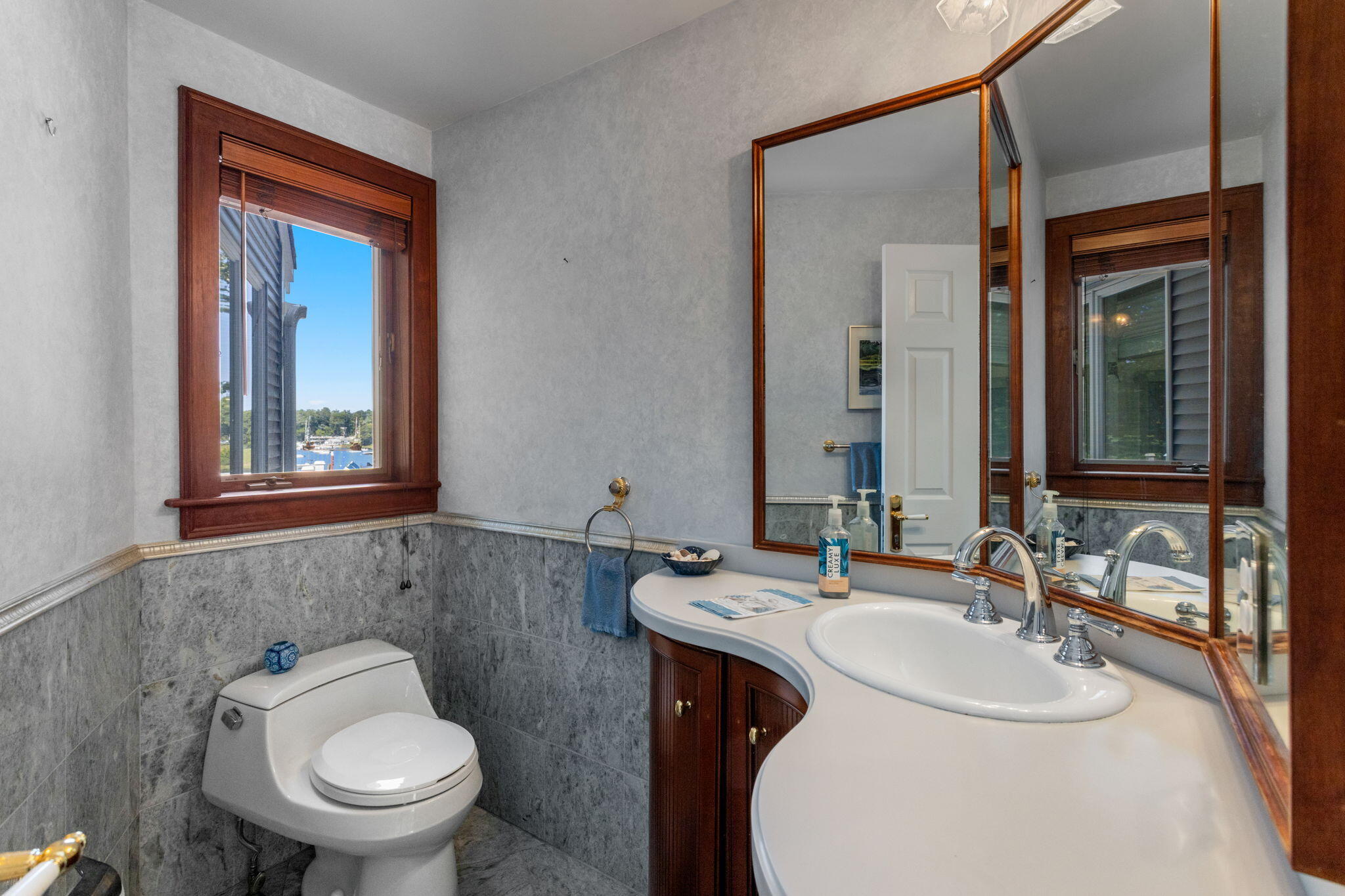 4 Tides End Lane Orleans MA 02653