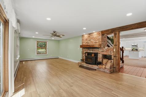 75 Old Main Street MA 02670