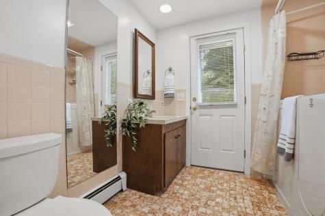 75 Old Main Street MA 02670