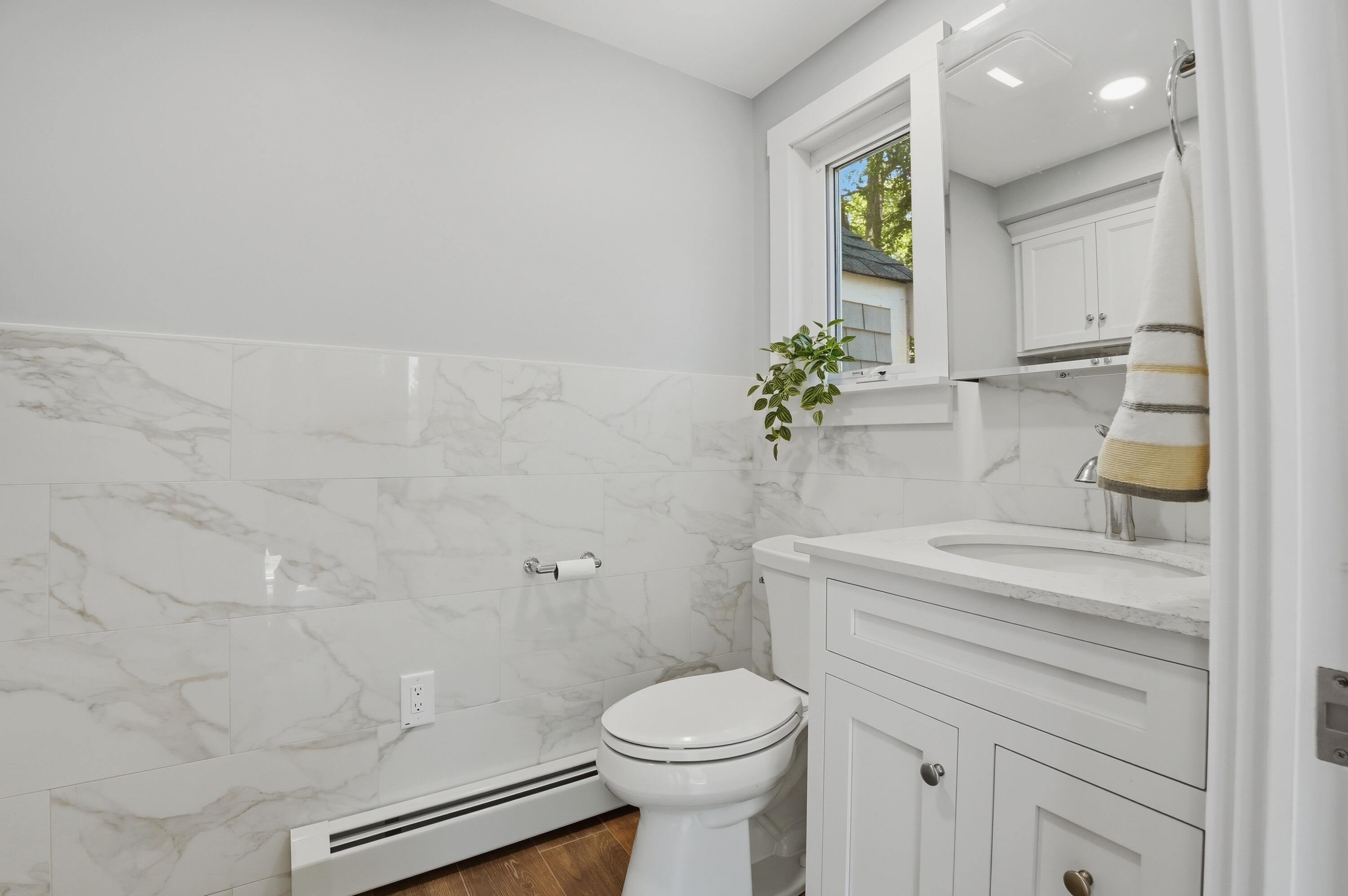 75 Old Main Street West Dennis MA 02670