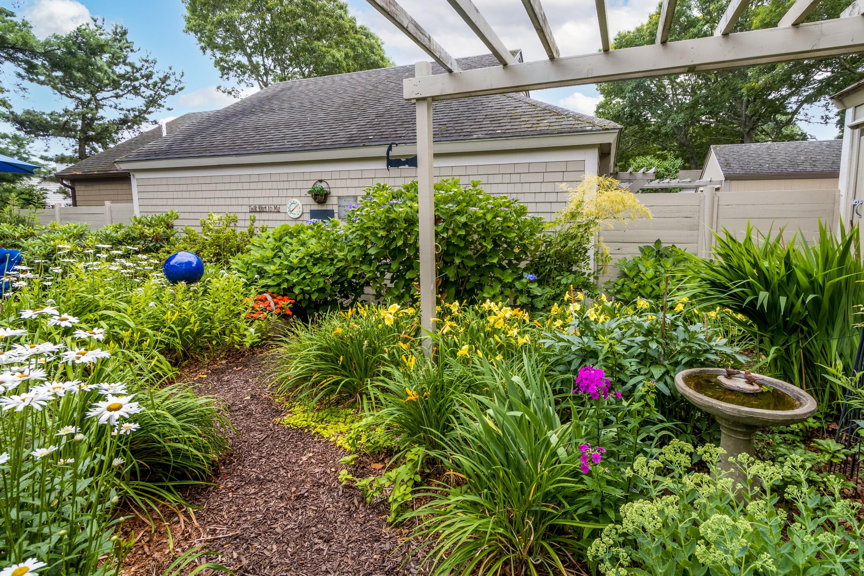 3 Niblick Lane Mashpee MA 02649