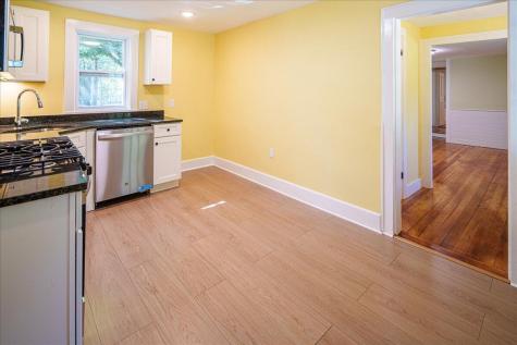 687 Main Street Wareham MA 02571
