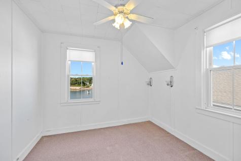 13 West Avenue North Falmouth MA 02556