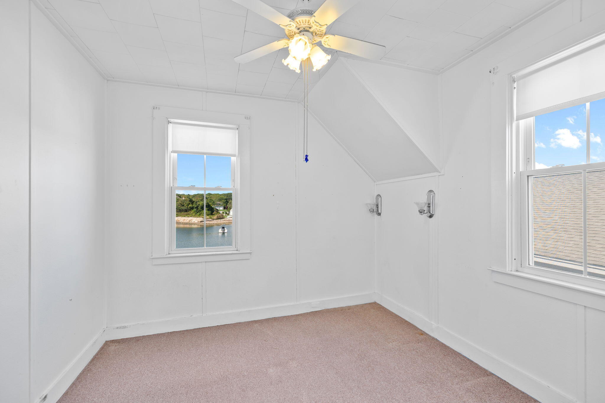 13 West Avenue North Falmouth MA 02556