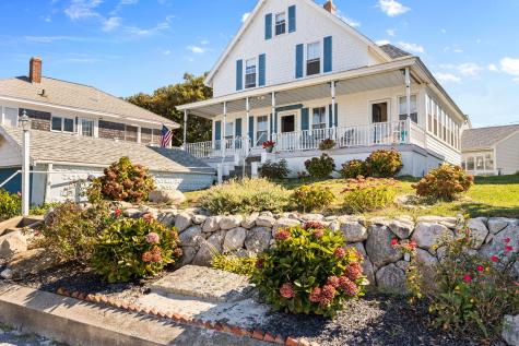 13 West Avenue North Falmouth MA 02556