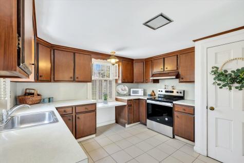 55 South Street Dennis MA 02641