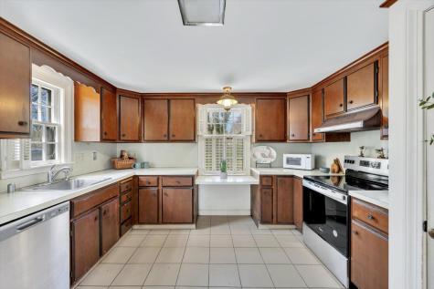 55 South Street Dennis MA 02641