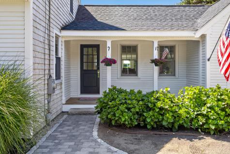 26 Hardings Beach Road Chatham MA 02633