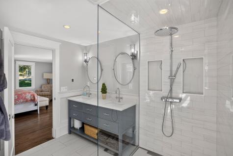 26 Hardings Beach Road Chatham MA 02633
