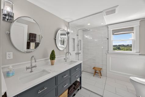 26 Hardings Beach Road Chatham MA 02633