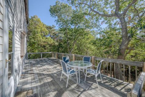 18 Hopkins Way Truro MA 02652