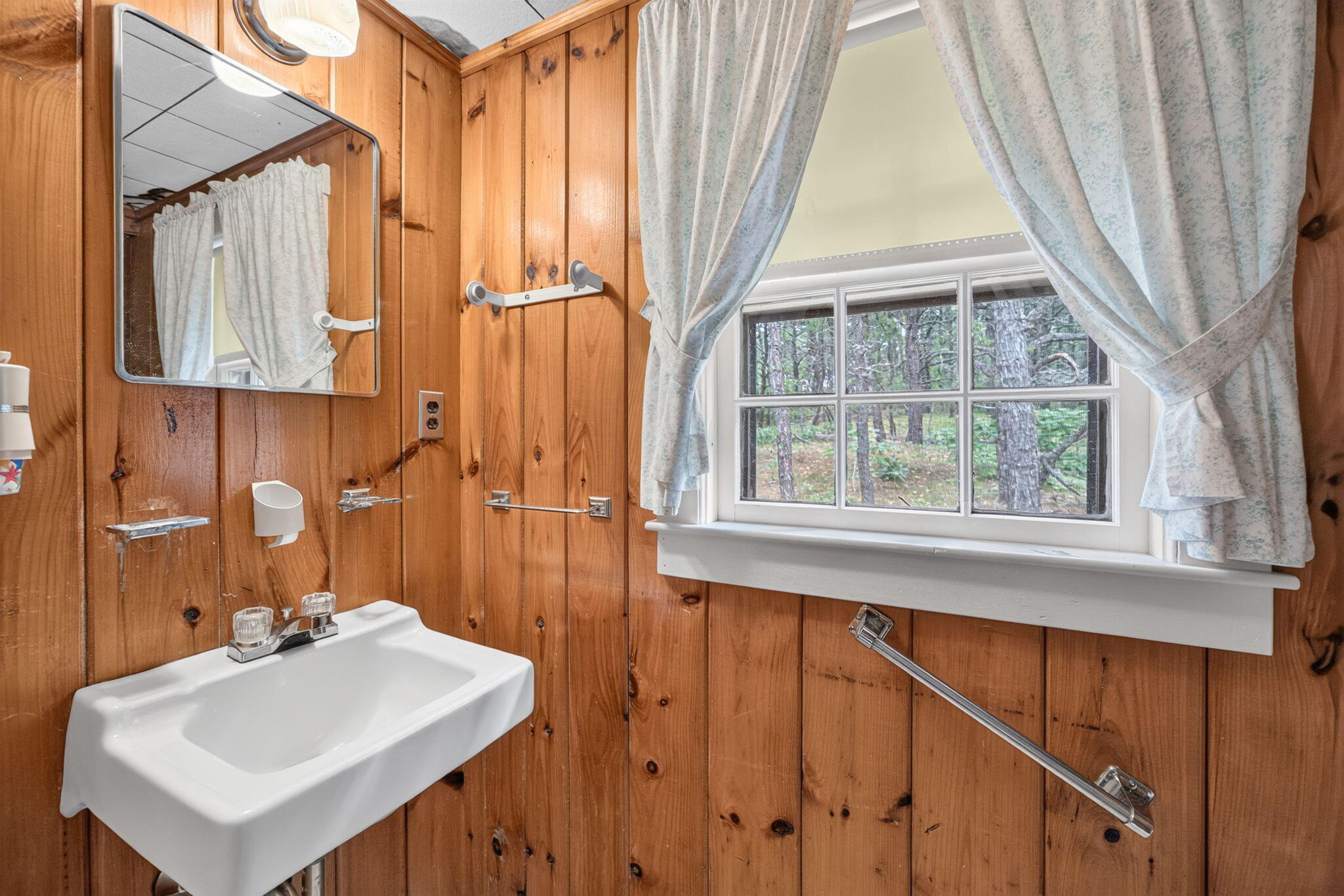 32 Highland Road Truro MA 02666