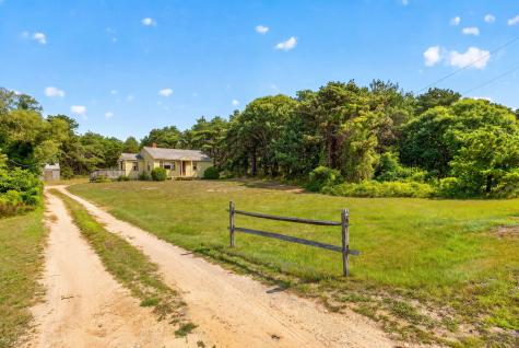 32 Highland Road Truro MA 02666