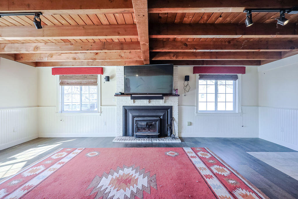 20 Sunset Terrace Barnstable MA 02601