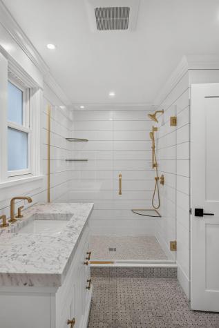 31 Jasons Lane Osterville MA 02655