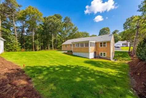 31 Jasons Lane Osterville MA 02655