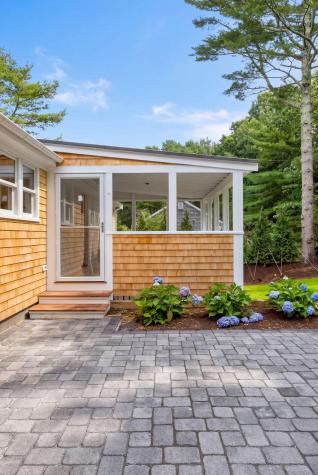 31 Jasons Lane Osterville MA 02655