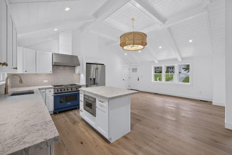 31 Jasons Lane Osterville MA 02655