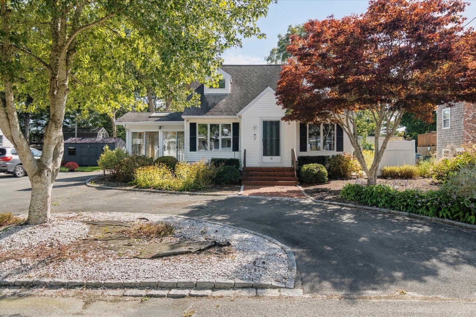 67 Ellsworth Drive Teaticket MA 02536