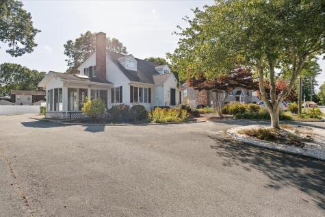 67 Ellsworth Drive Teaticket MA 02536