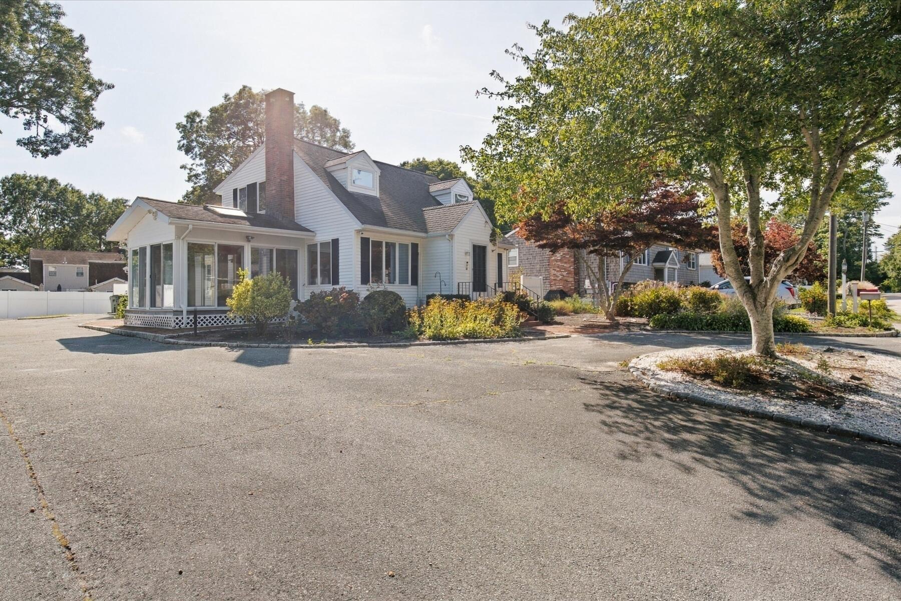 67 Ellsworth Drive Teaticket MA 02536