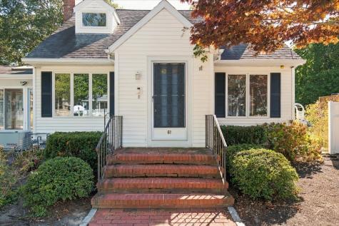67 Ellsworth Drive Teaticket MA 02536