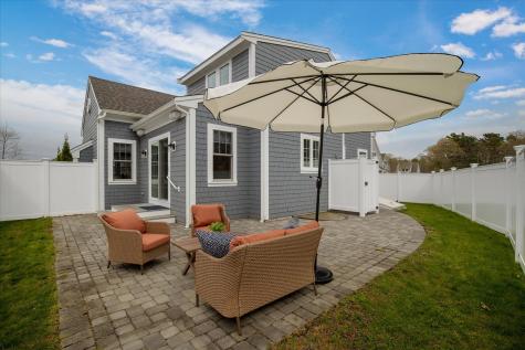 15 Rosewood Circle Mashpee MA 02649