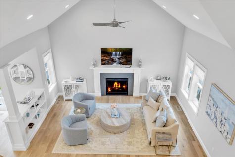 15 Rosewood Circle Mashpee MA 02649