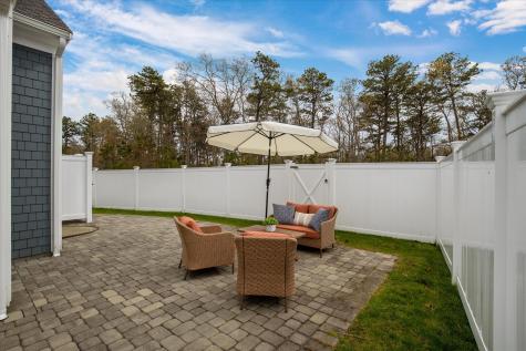 15 Rosewood Circle Mashpee MA 02649