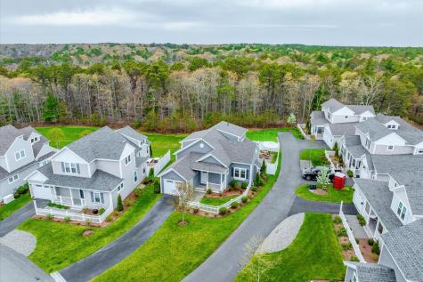 15 Rosewood Circle Mashpee MA 02649