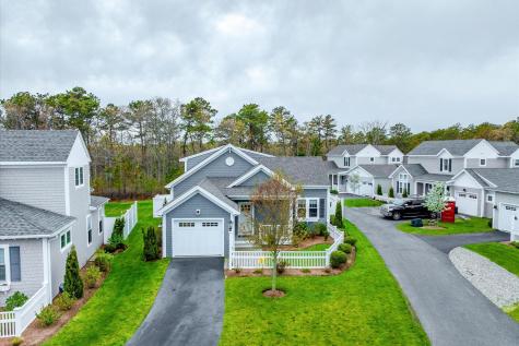 15 Rosewood Circle Mashpee MA 02649