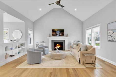 15 Rosewood Circle Mashpee MA 02649