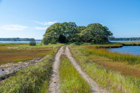 249 Seapuit Road Osterville MA 02655