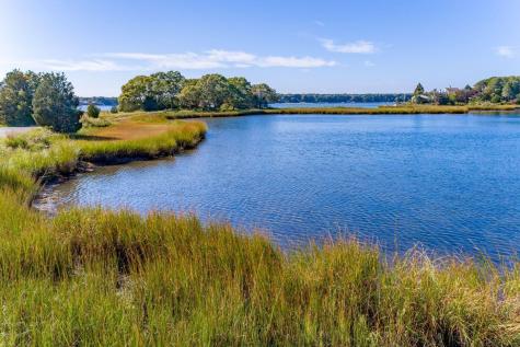 249 Seapuit Road Osterville MA 02655