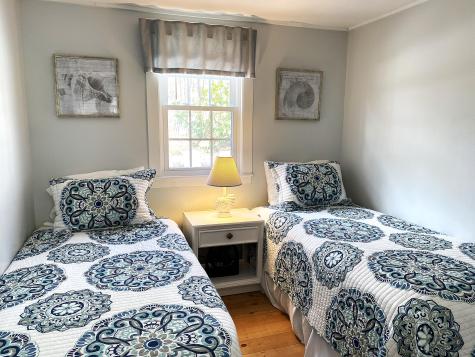 8 Wharf Avenue Mashpee MA 02649