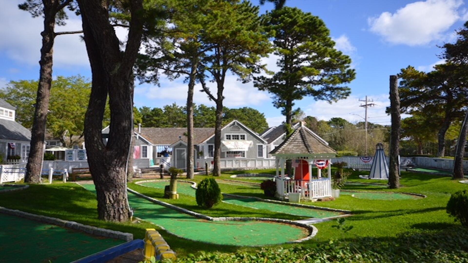 8 Wharf Avenue Mashpee MA 02649