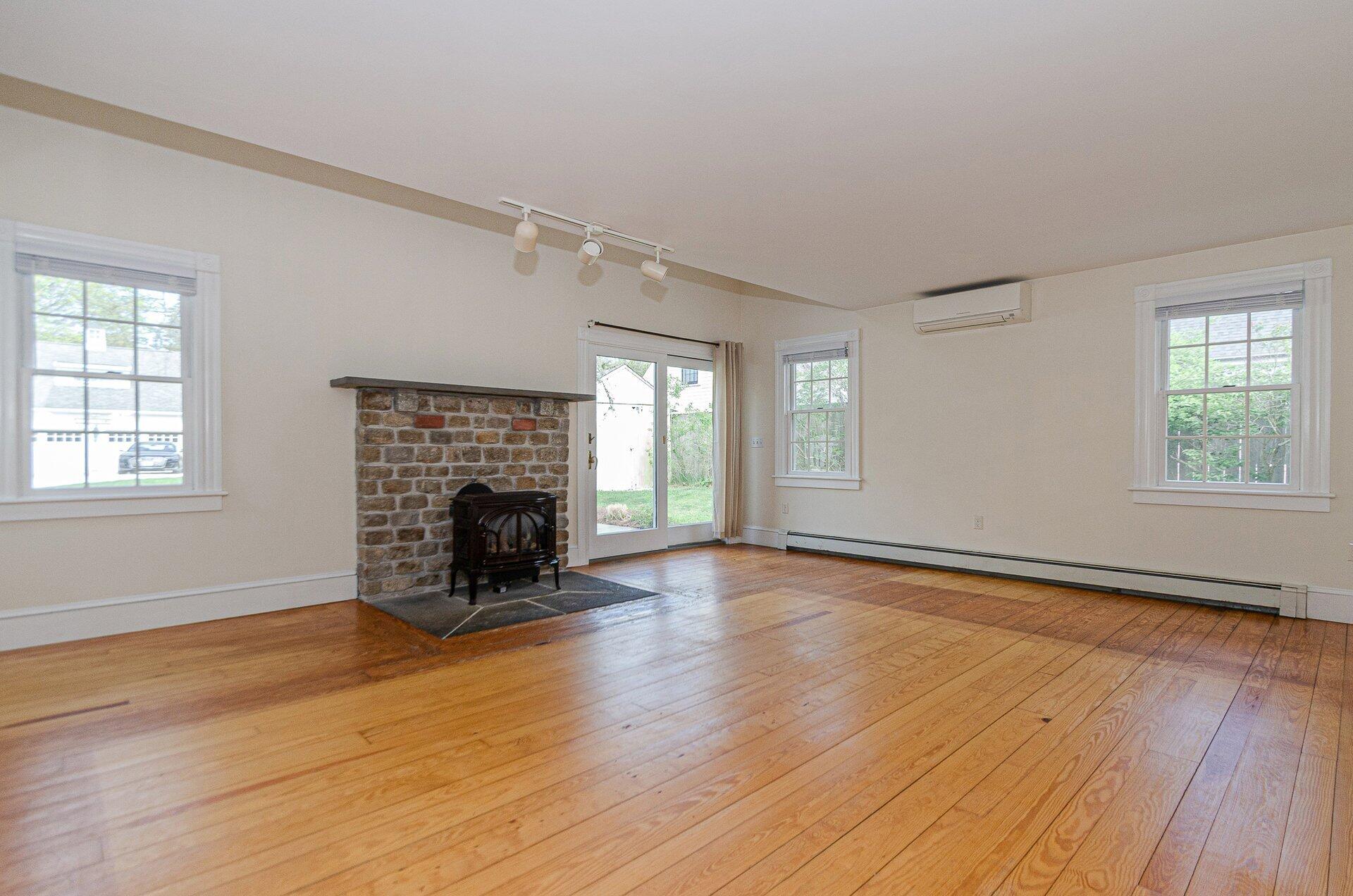 1089 Main Street Barnstable MA 02635