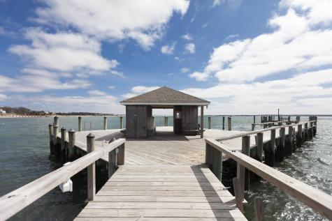 18 Mount Vernon Avenue Barnstable MA 02647