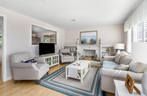 86 Mooring Drive Cotuit MA 02635