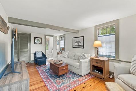 170 Lakeview Avenue Falmouth MA 02540