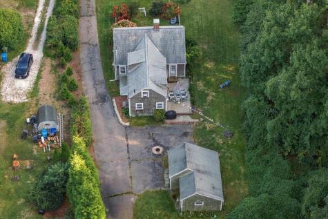 170 Lakeview Avenue Falmouth MA 02540