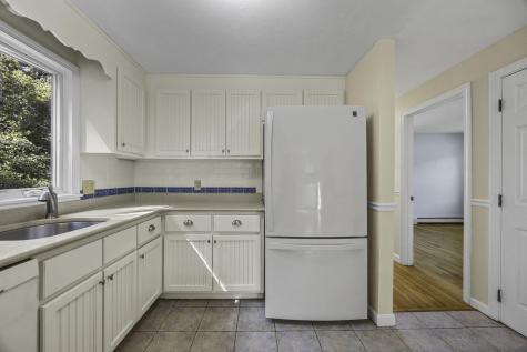 14 Jeannes Way Forestdale MA 02644