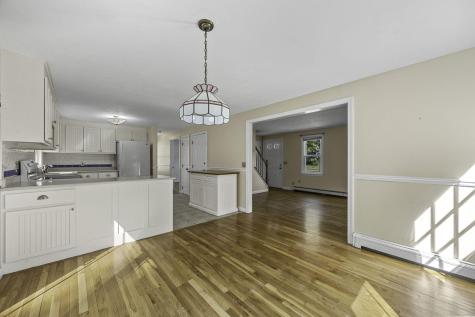 14 Jeannes Way Forestdale MA 02644