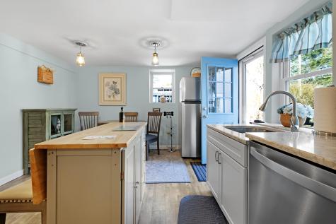 1 Katies Way Sandwich MA 02537