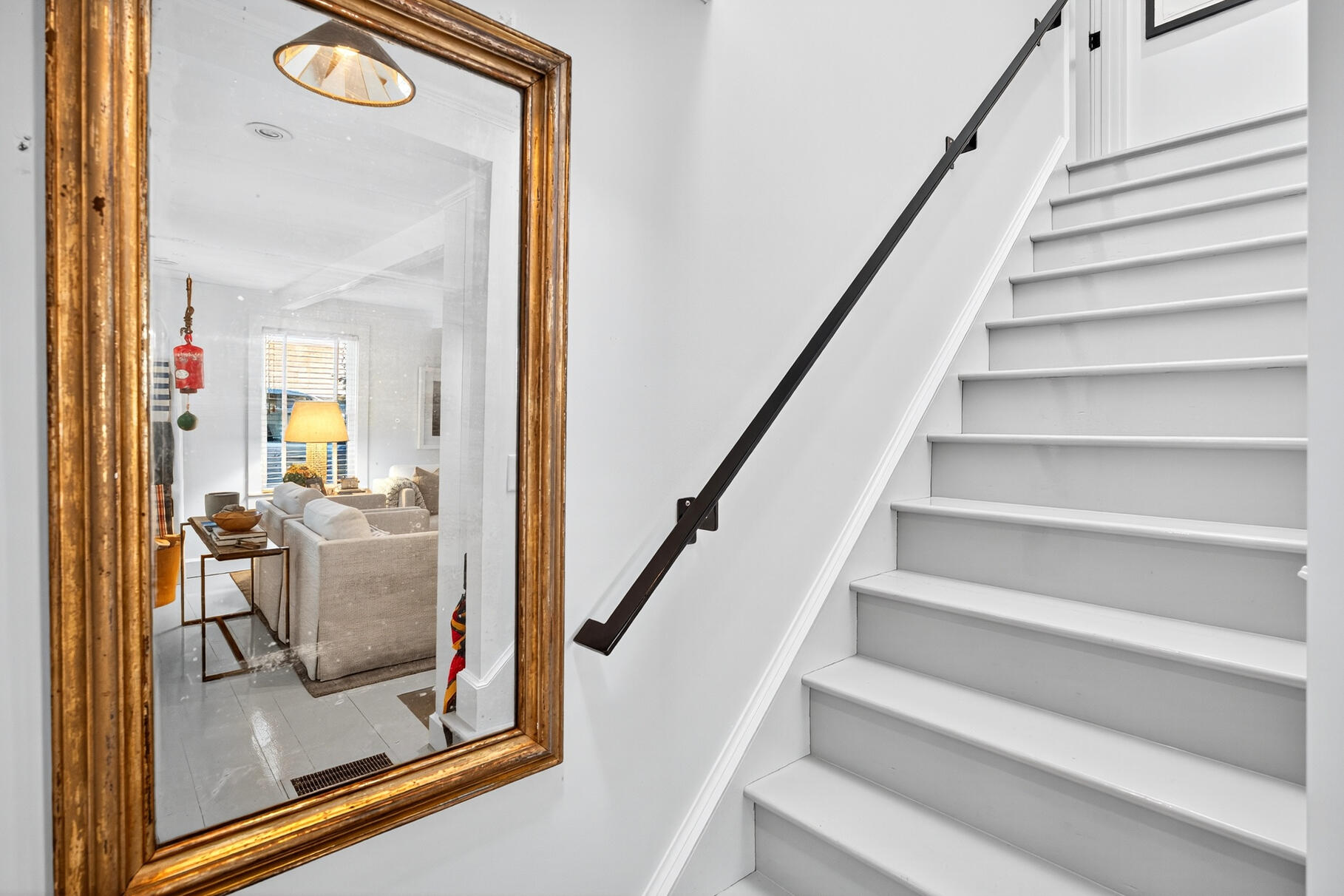 26 Cottage Street Provincetown MA 02657